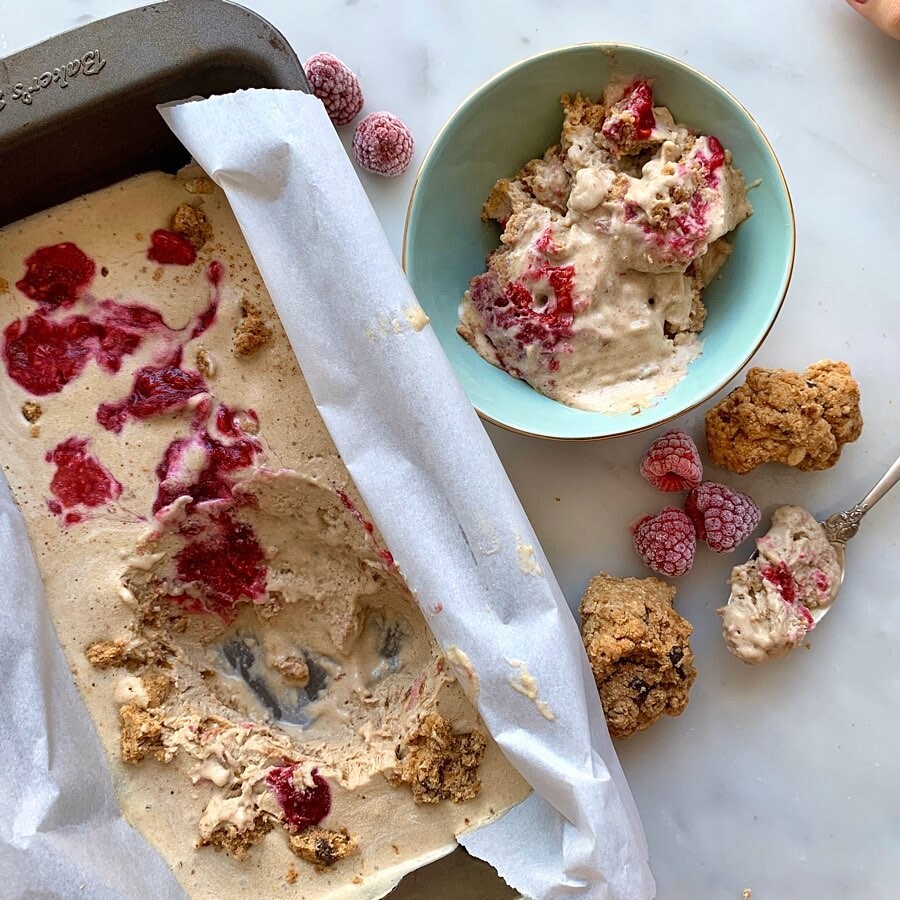 Înghețată vegană, fără zahăr adăugat - rețetă pas cu pas