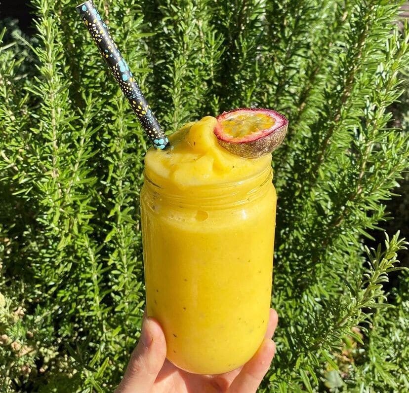 Remediu balonare: smoothie exotic