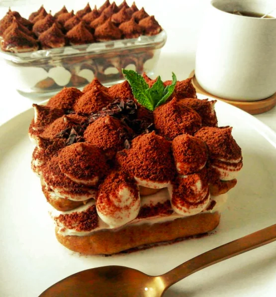 Tiramisu-raw-vegan-fără-lactoză