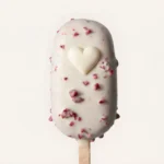 Înghețată vegană Valentine’s cu zmeură, vanilie și ciocolată albă – fără zahăr | Rawmantic Love Collection